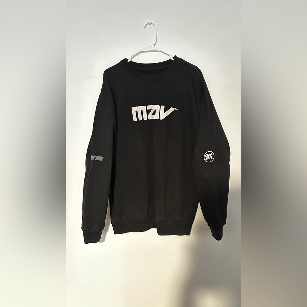 LIMITED EDITION Maverick Clothing by Logan Paul MAV Crewneck V1